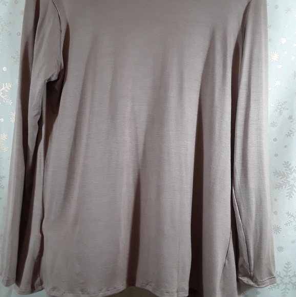 Nwot bee unique tan light cardigan - Picture 3 of 5